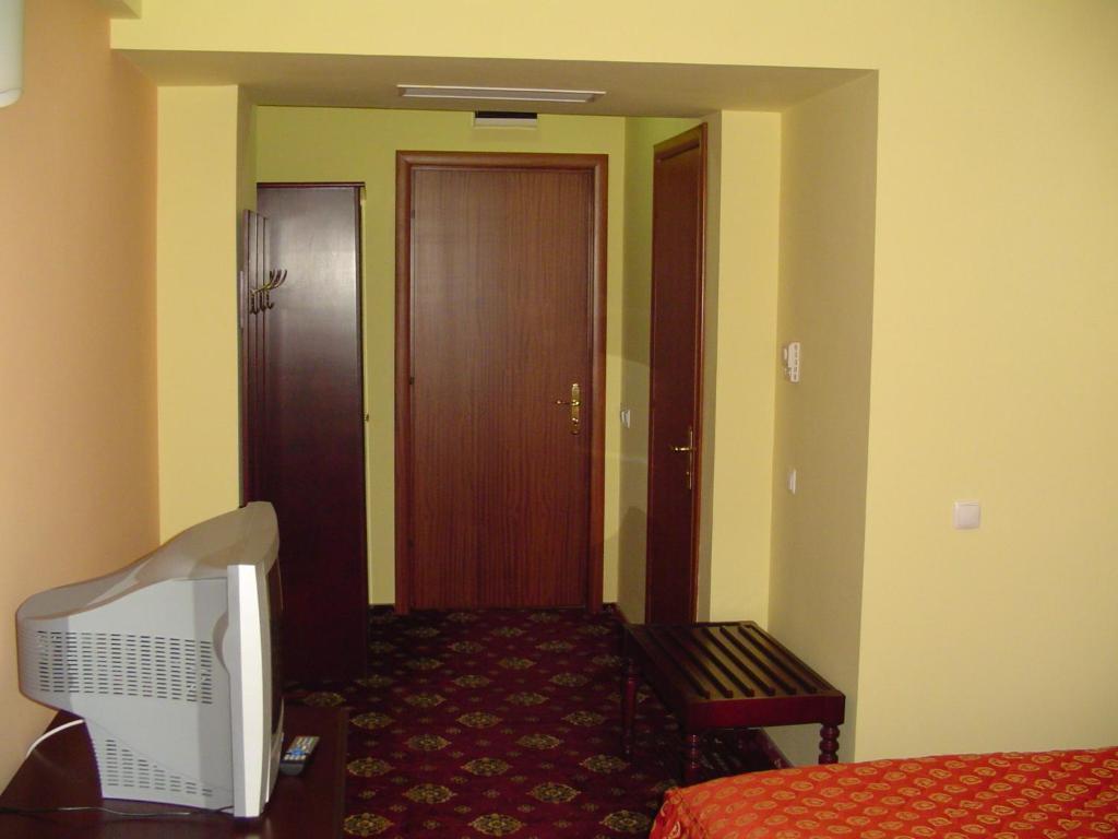 Hotel Europa Плоещ Стая снимка